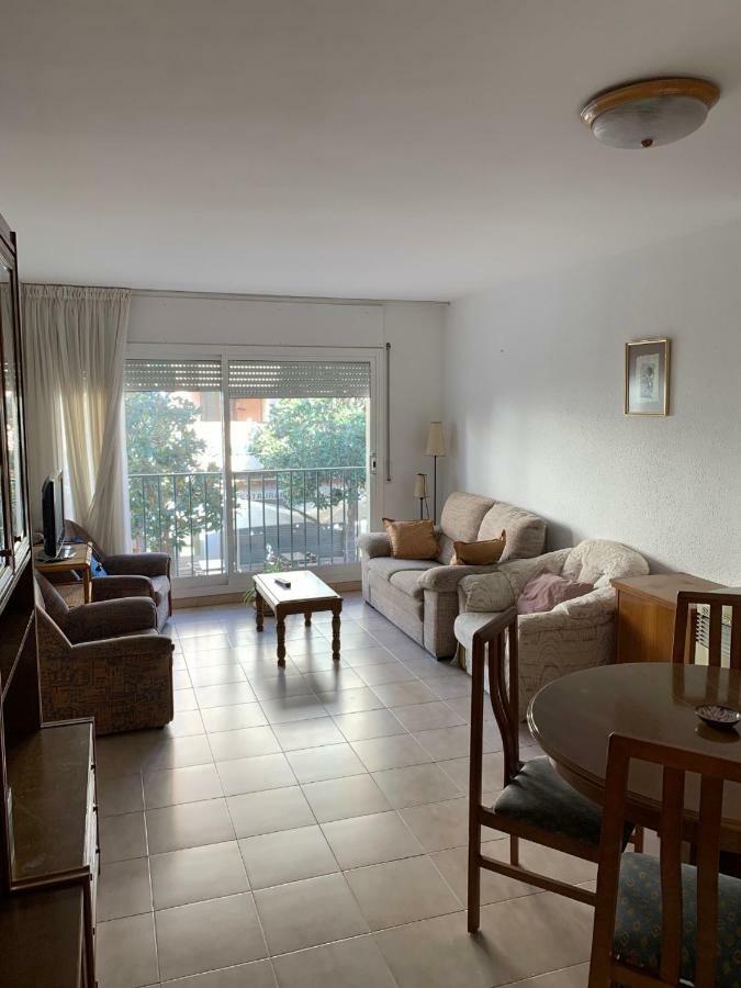 Apartamento Cambrilsfornia Apartment Ngoại thất bức ảnh